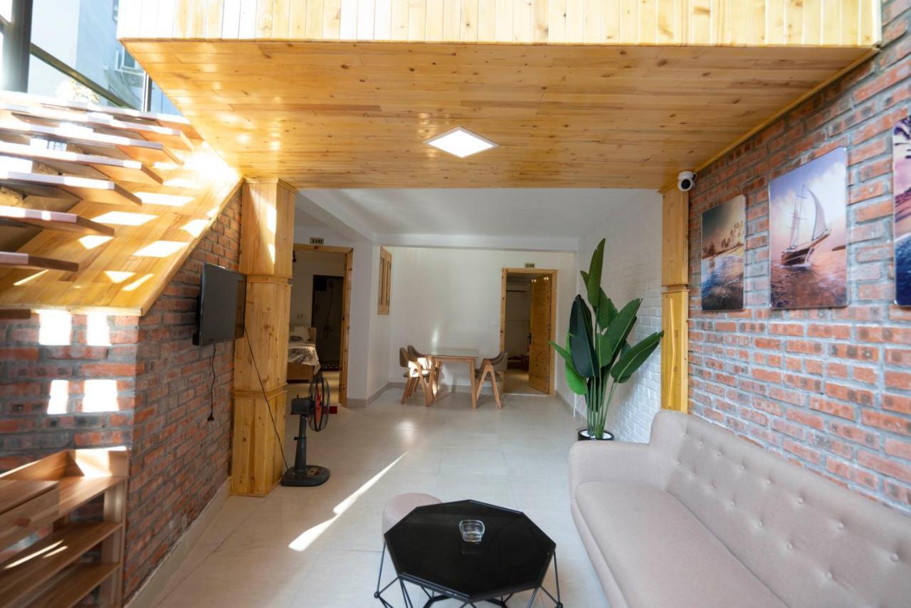 Private Room In Halong Center-Almor Homestay Χα Λονγκ Εξωτερικό φωτογραφία