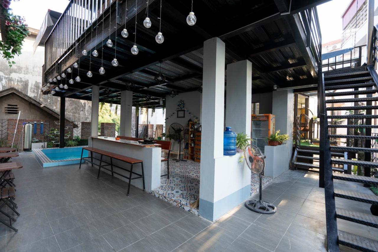 Private Room In Halong Center-Almor Homestay Χα Λονγκ Εξωτερικό φωτογραφία